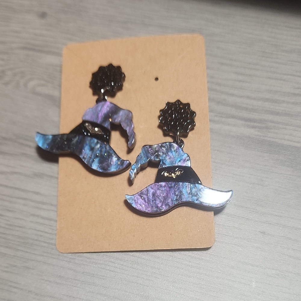 Fashion Jewelry Black and Purple Hat Earrings